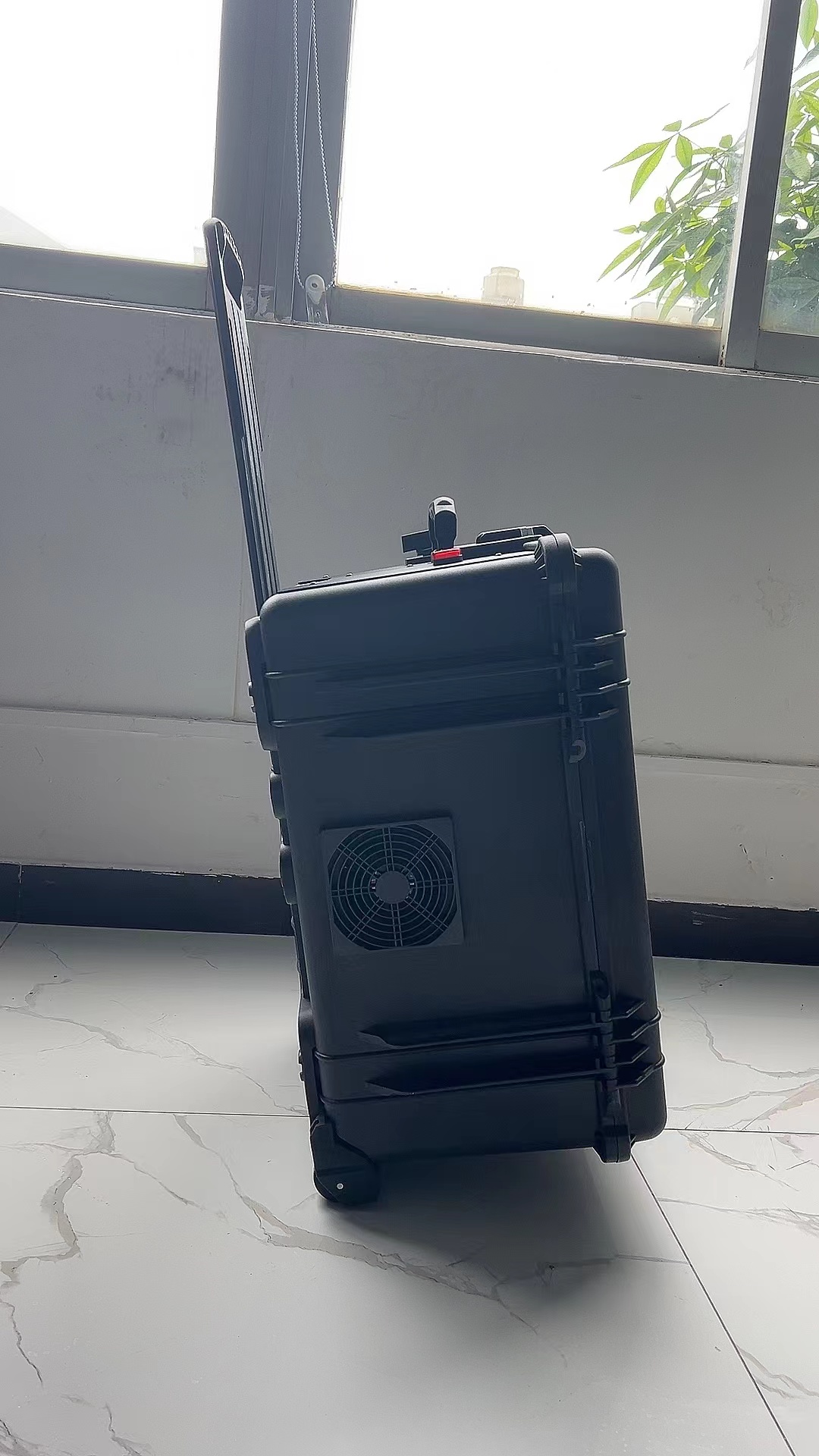 周口手拉箱型移动通信干扰器